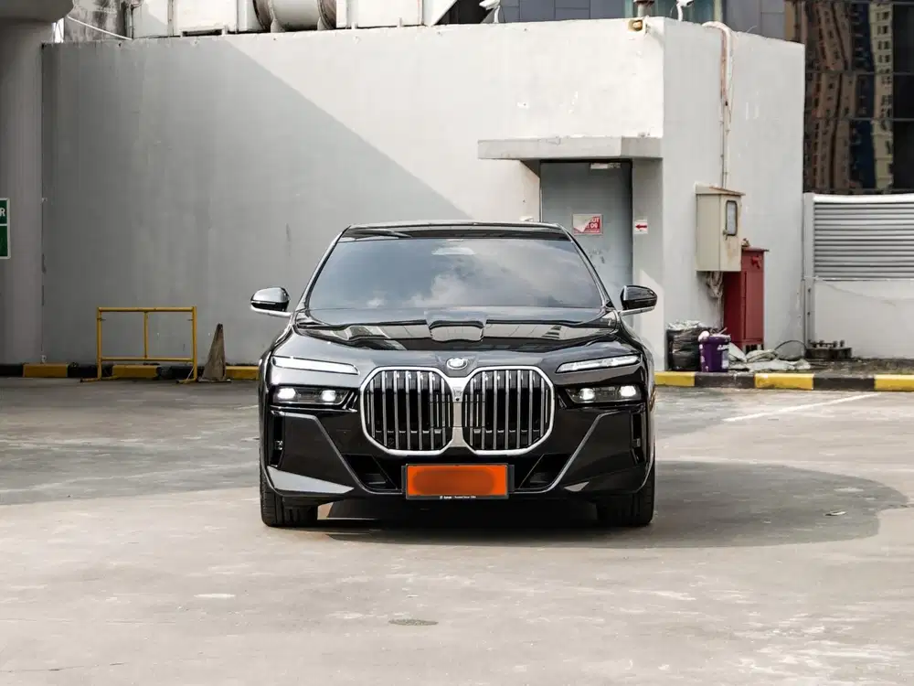 BMW 735i (G70) Ckd 2023