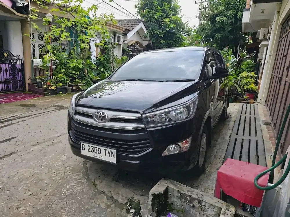 Toyota Kijang Innova Inova Reborn G AT Matic Tahun 2019 Hitam , 2018