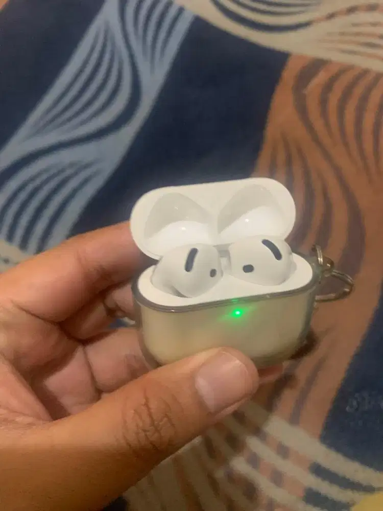 Airpods 4 ( batangan )