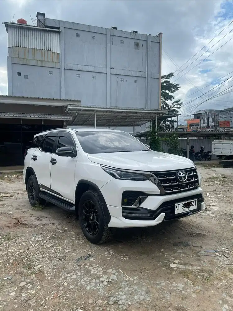 FORTUNER GR SPORT 2.8 4.x2 MATIC