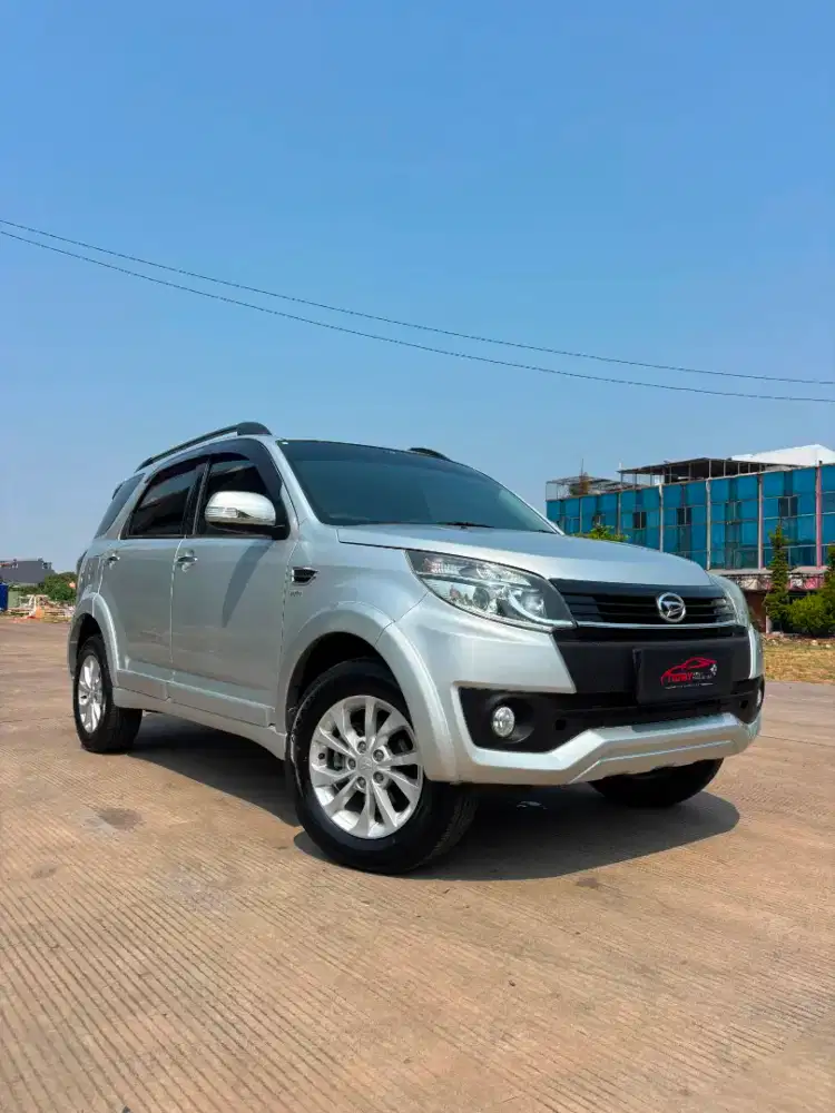 Daihatsu Terios 1.5 R manual 2017 bekas murah