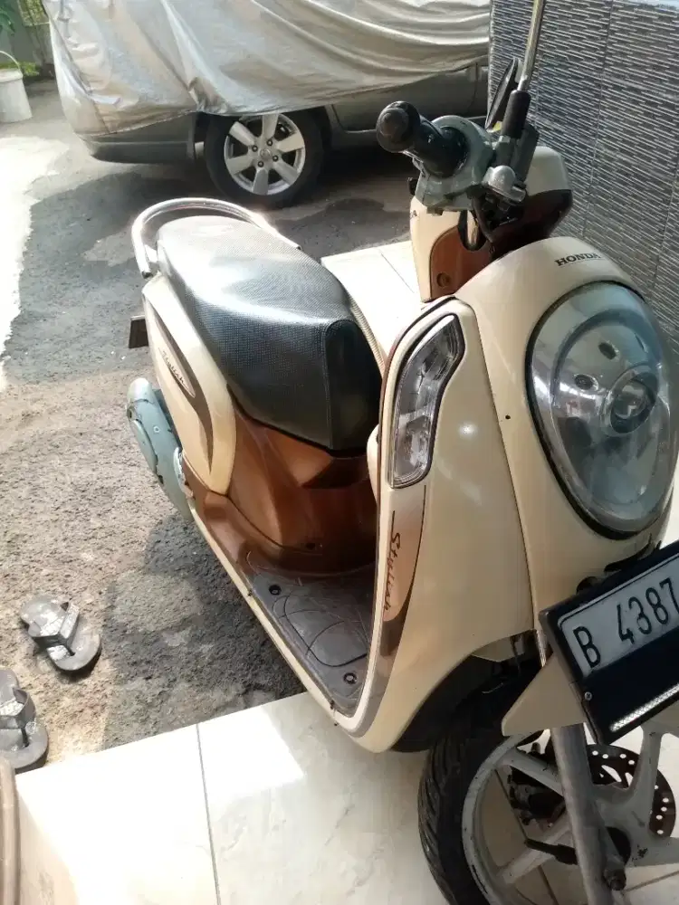 Scoopy 2014.stater on.pjl off 4x