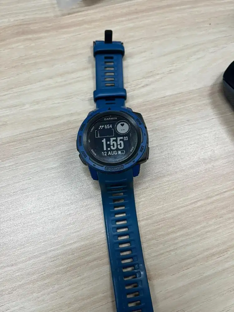For sale Garmin Instict Solar Blue