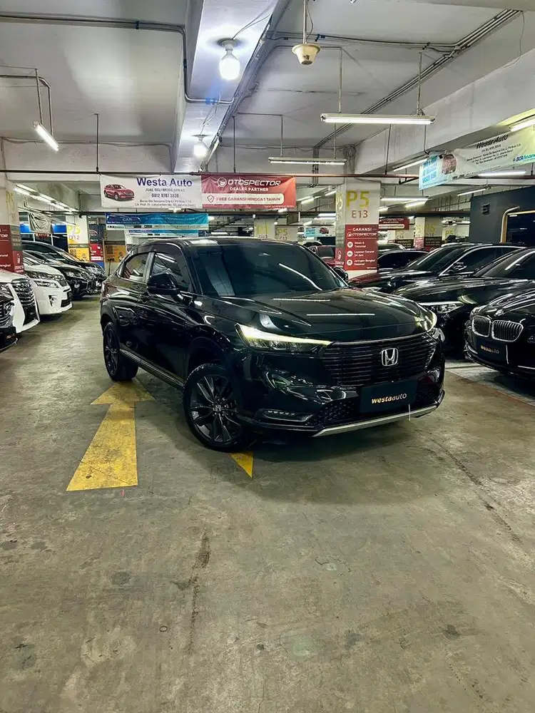 Panoramic Honda HRV 1.5L SE CVT 2022 Terawat 2023