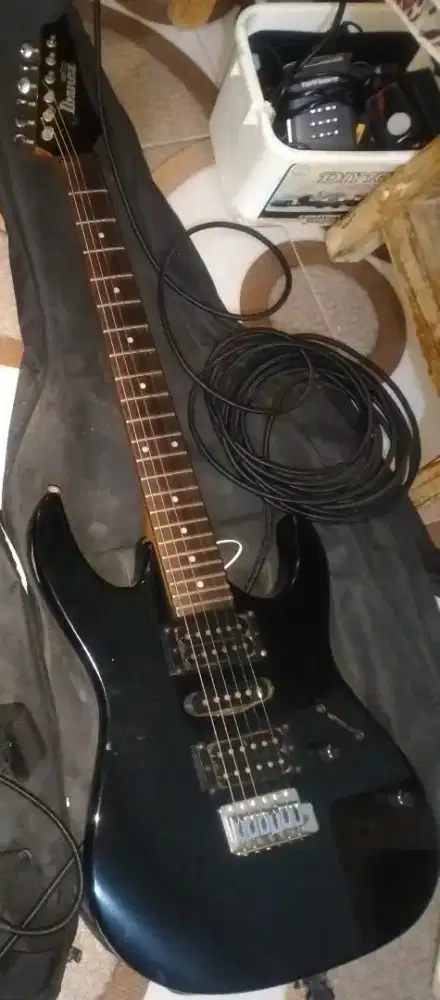 Guitar ibanez GIO ori