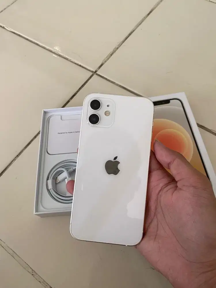 iPhone 12 128gb White Fullset Mulus No Minus