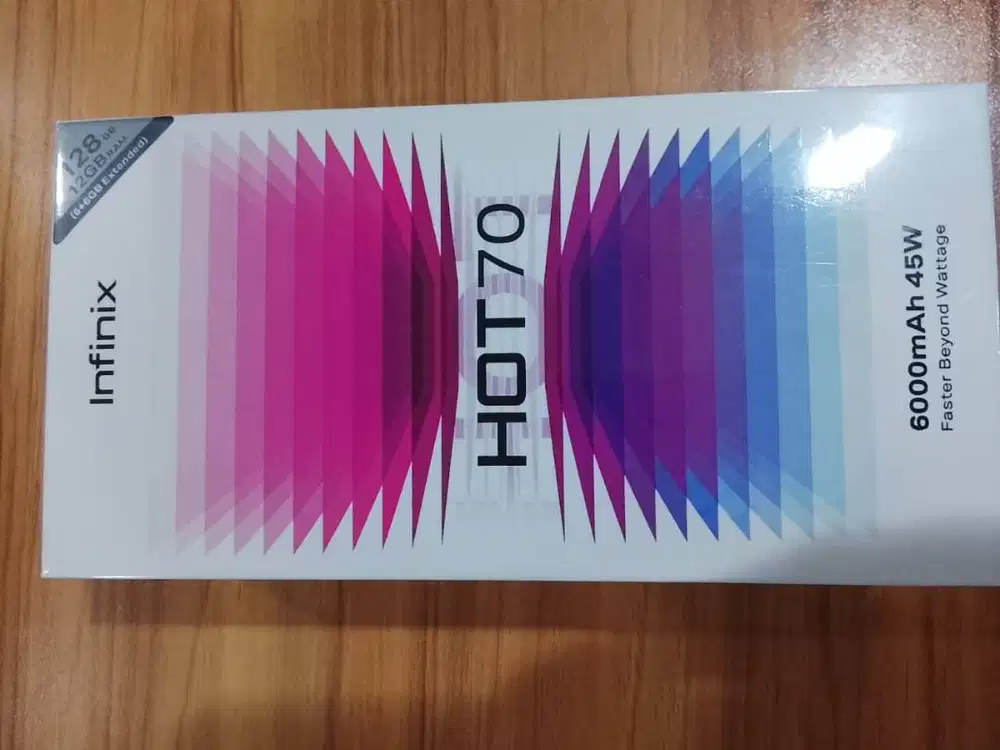 INFINIX HOT 70 6/128 GB WARNA SILVER BNIB SEGEL GARANSI RESMI