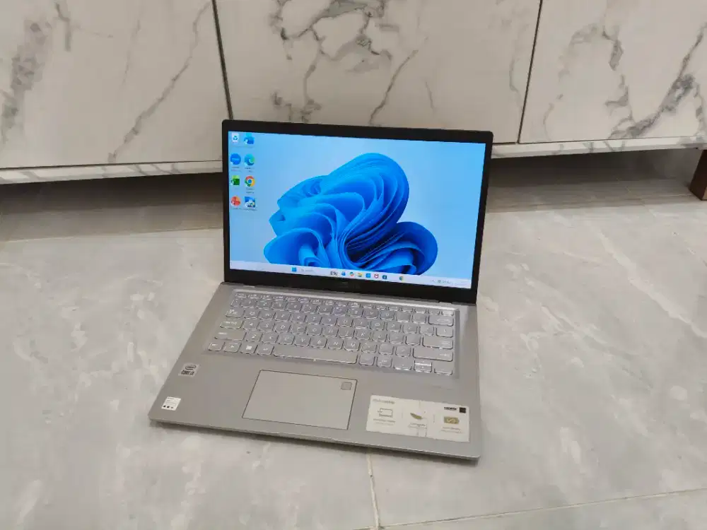 laptop Asus Core i3 Gen 10 8/512GB SSD Nvme