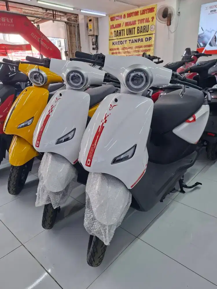 uwinfly d66i vespa harga murah