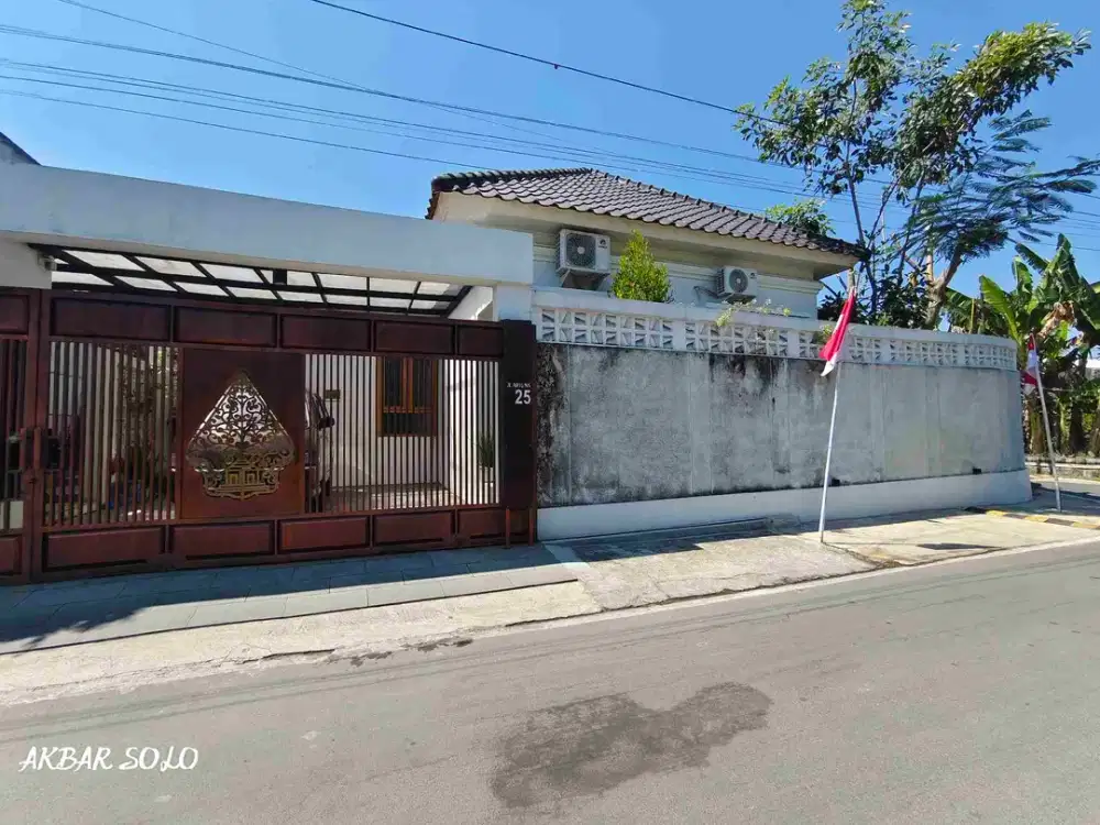 rumah solo area colomadu dekat jl adi sucipto
