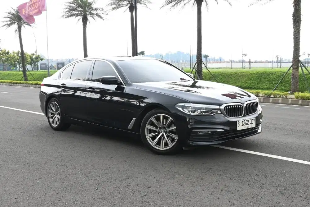 BMW G30 520i Luxury Line 2020