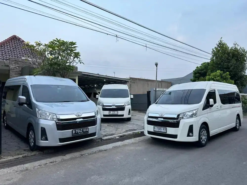 LOWONGAN DRIVER HIACE