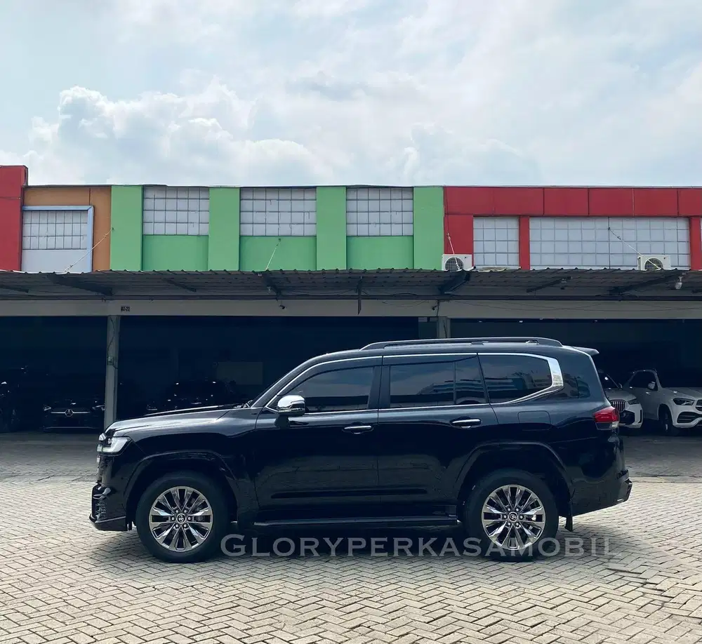 Toyota Land Cruiser 300 VXR 2025 KM 6rb ANTIK Toyota LC300 LC 300