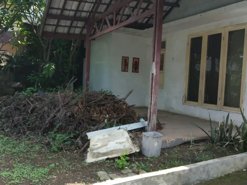Rumah lama Komplek Timah Cilandak hitung tanah LT. 384 m2 SHM , harga  7 M