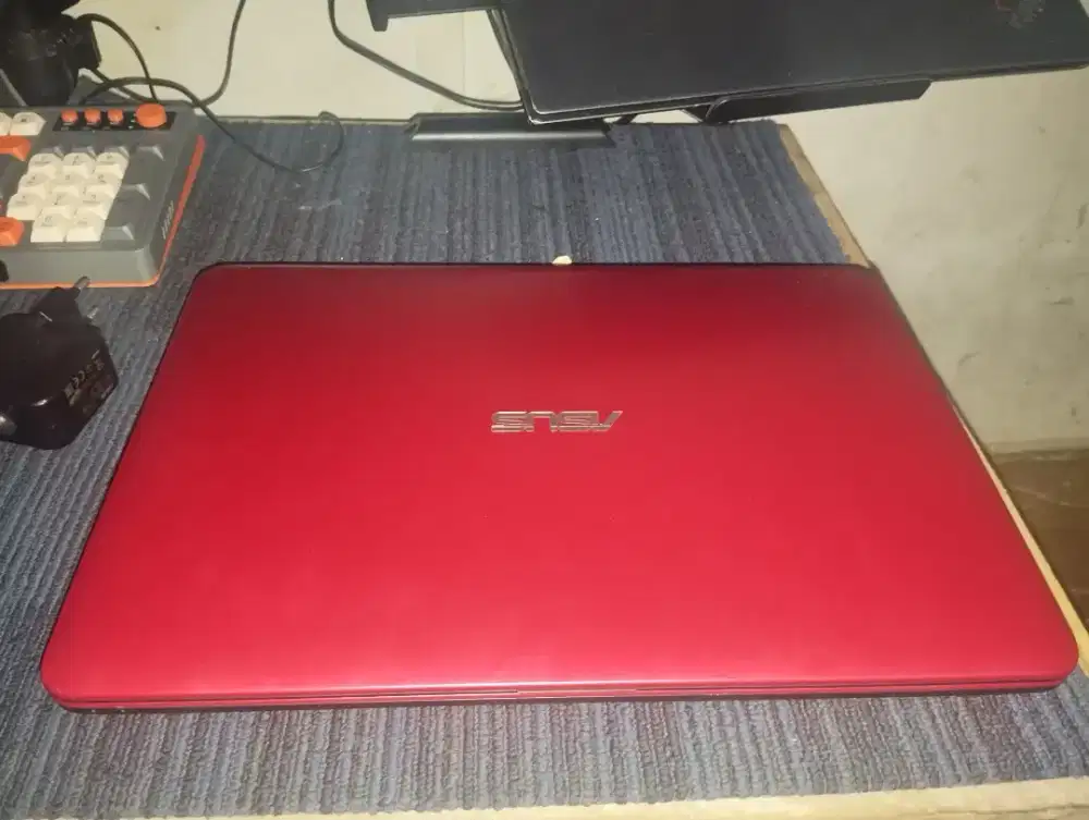 Laptop Asus X441N Intel Celeron (N3350 / N4000)
RAM: 2 GB HDD 500 GB