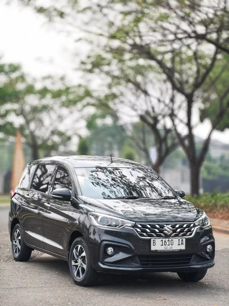 SUZUKI ERTIGA GX HYBRID 1.5 AT 2022/2023 Km Low GOOD CONDITION !!