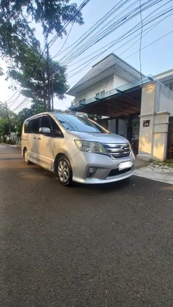 Nissan serena HWS