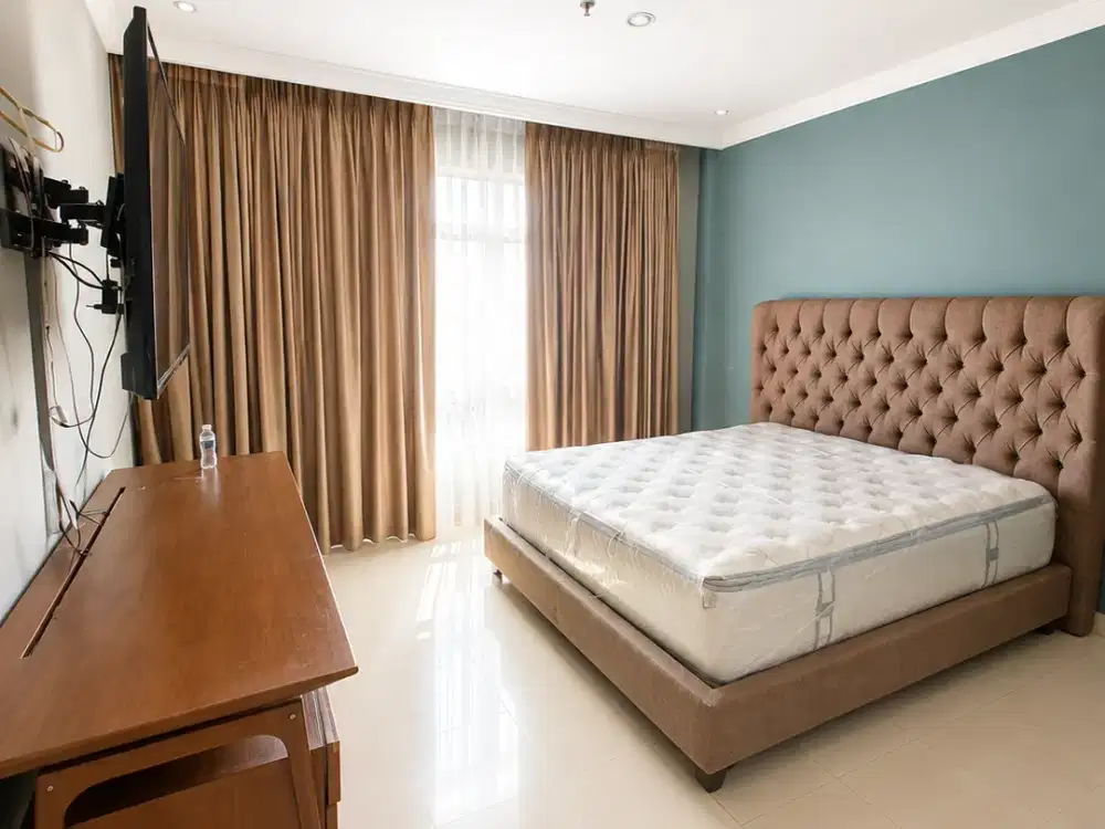 Apartemen Pantai Mutiara Tower Damar 96m 2BR Semi Furnish View Sea