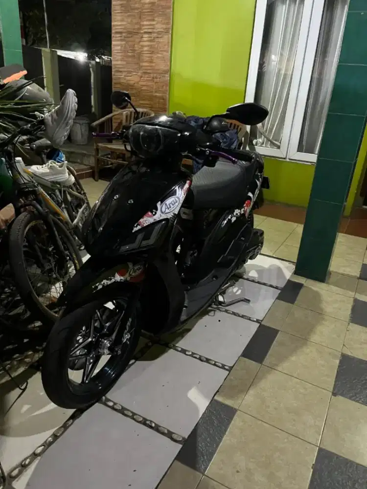 mio sporty tahun 2004