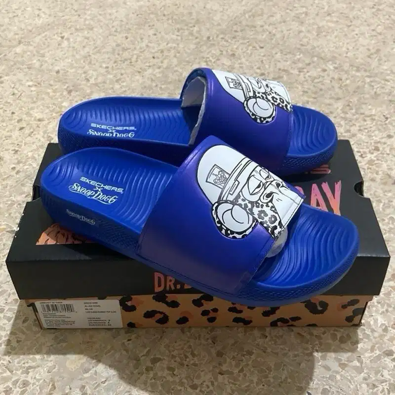 Skechers x Snoop Dogg Low Slider Bombay Pop Slide - Blue - Size 42