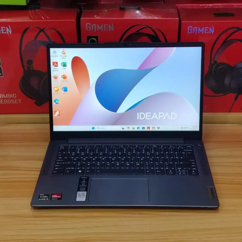 Lenovo IdeaPad Slim 3 Ryzen5 7530U RAM 8/512GB SSD Super Kencang Mulus