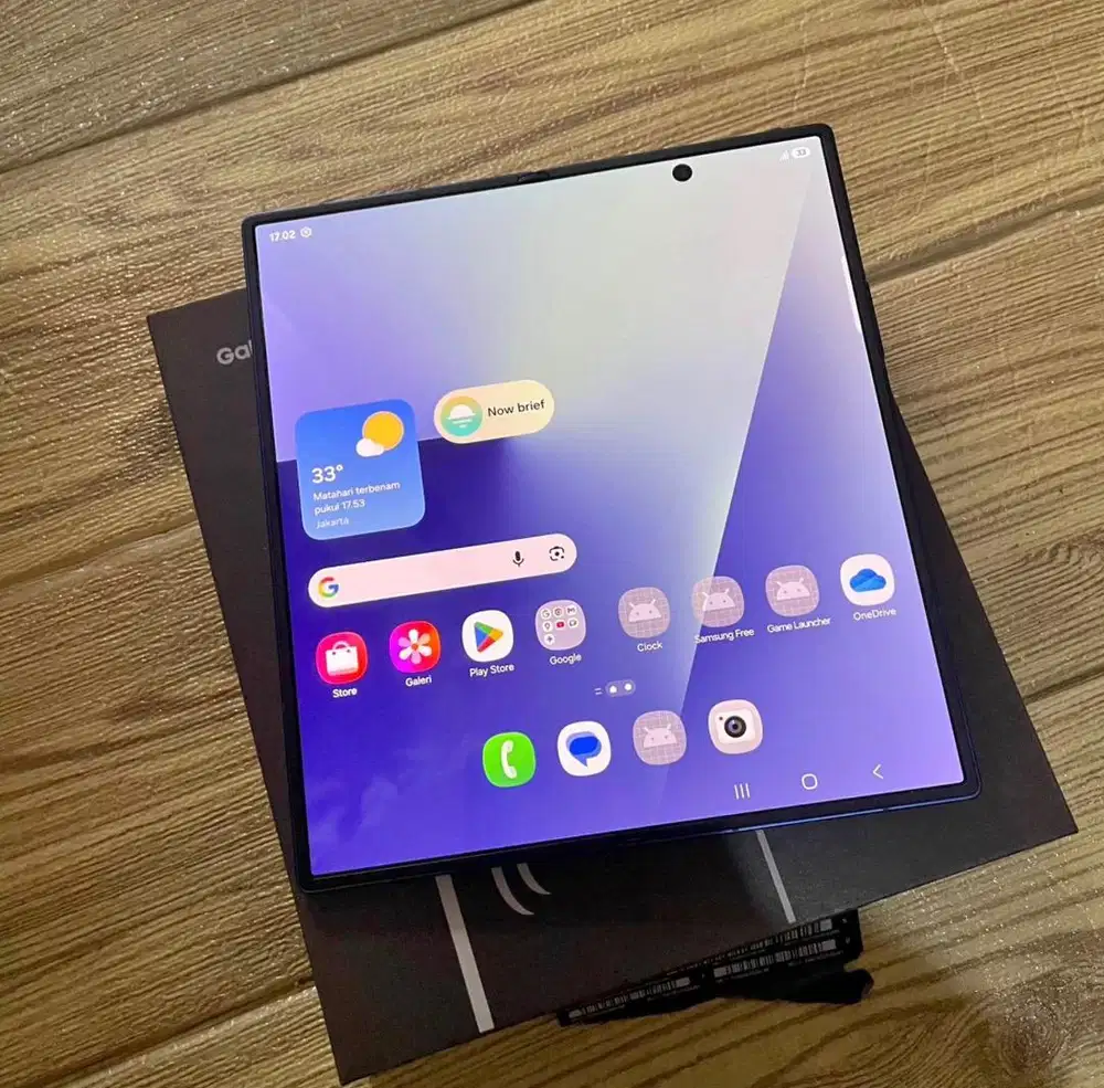 Samsung Z Fold 7 Mulus Like New Garansi Resmi SEIN Warna Blue