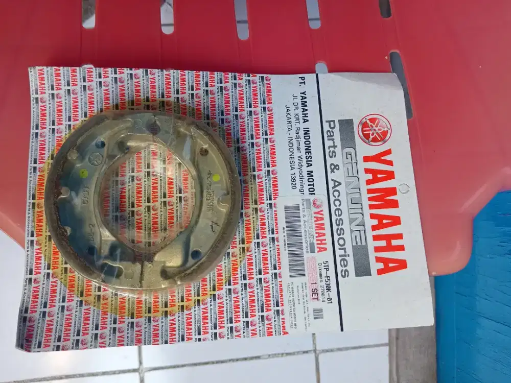 Kampas tromol belakang motor