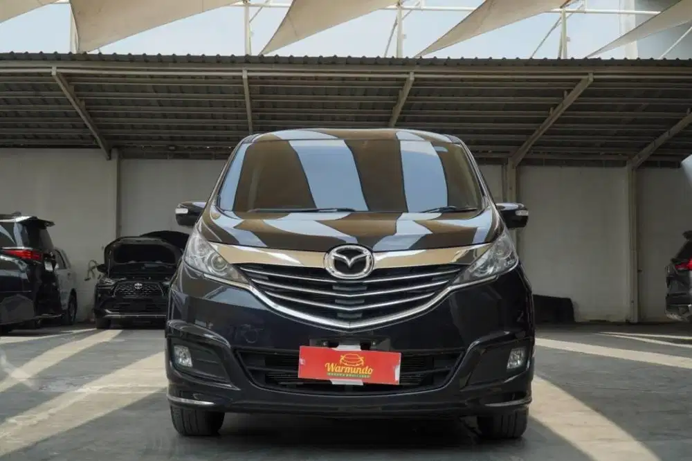Mazda Biante Skyactive Matic Tahun 2015 Hitam AT DP minim 29 juta