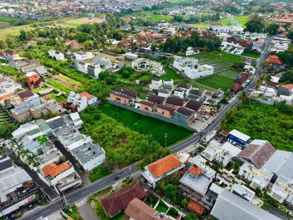 Dijual Tanah Komersil Zona Pink di Canggu Tumbak Bayuh