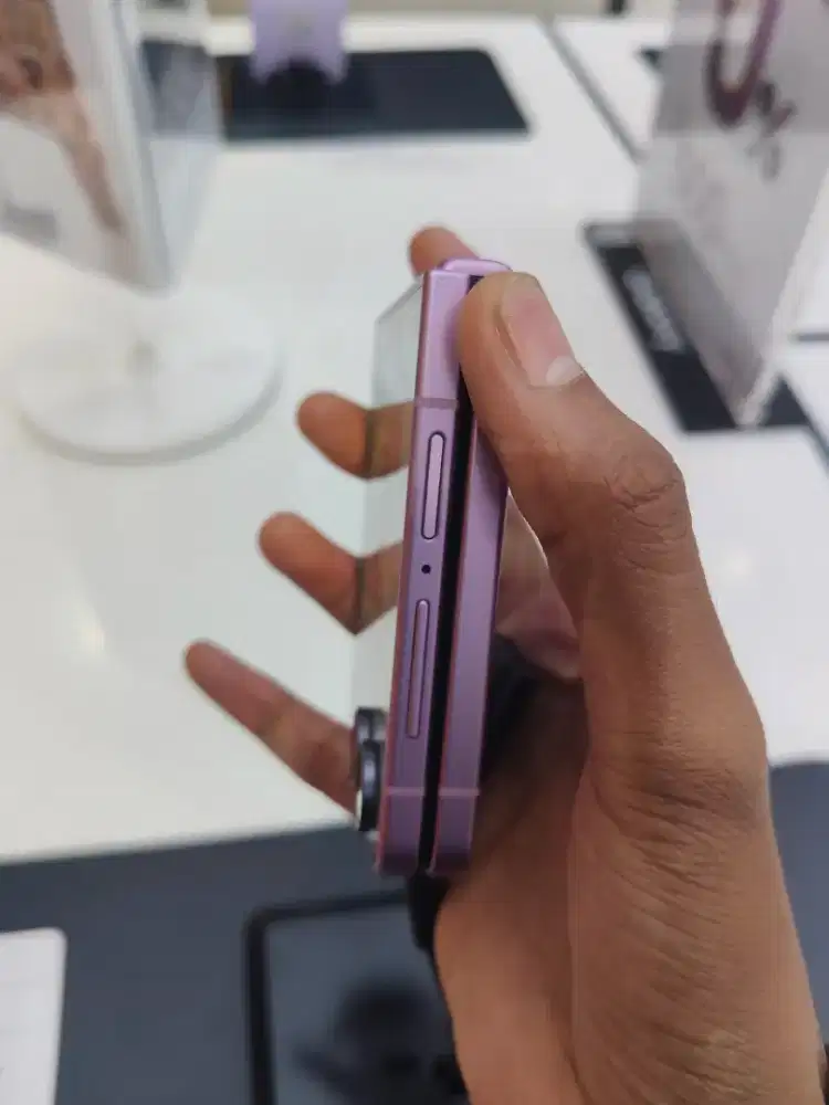 Samsung z filp 8