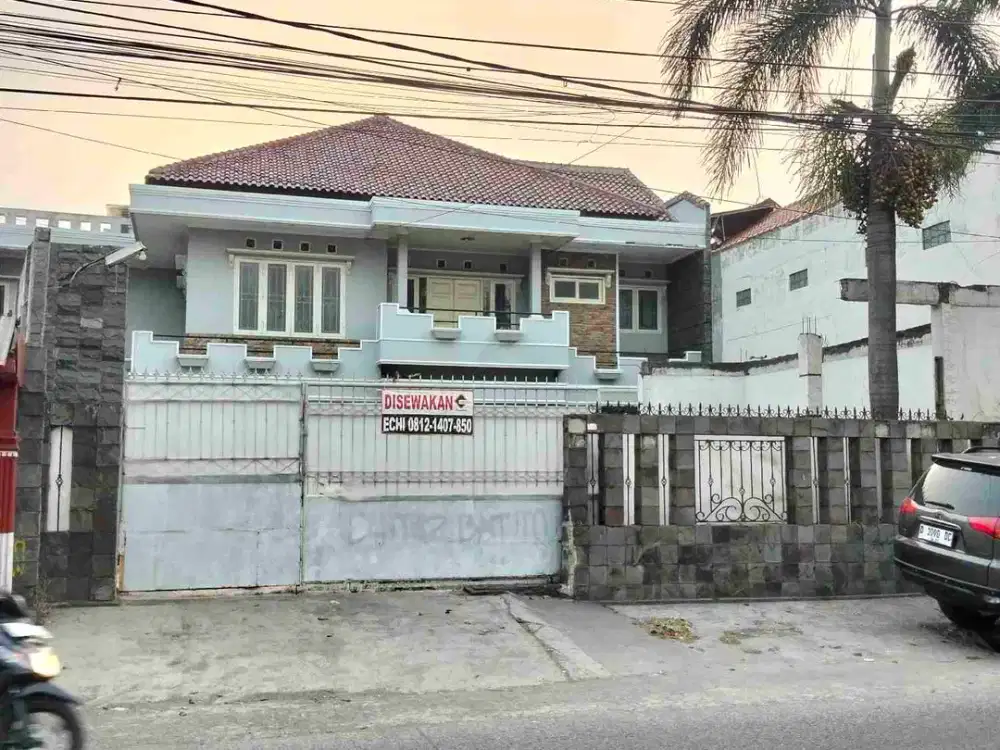 Disewakan rumah luas di Rancaekek ke stasiun hanya 5 menit