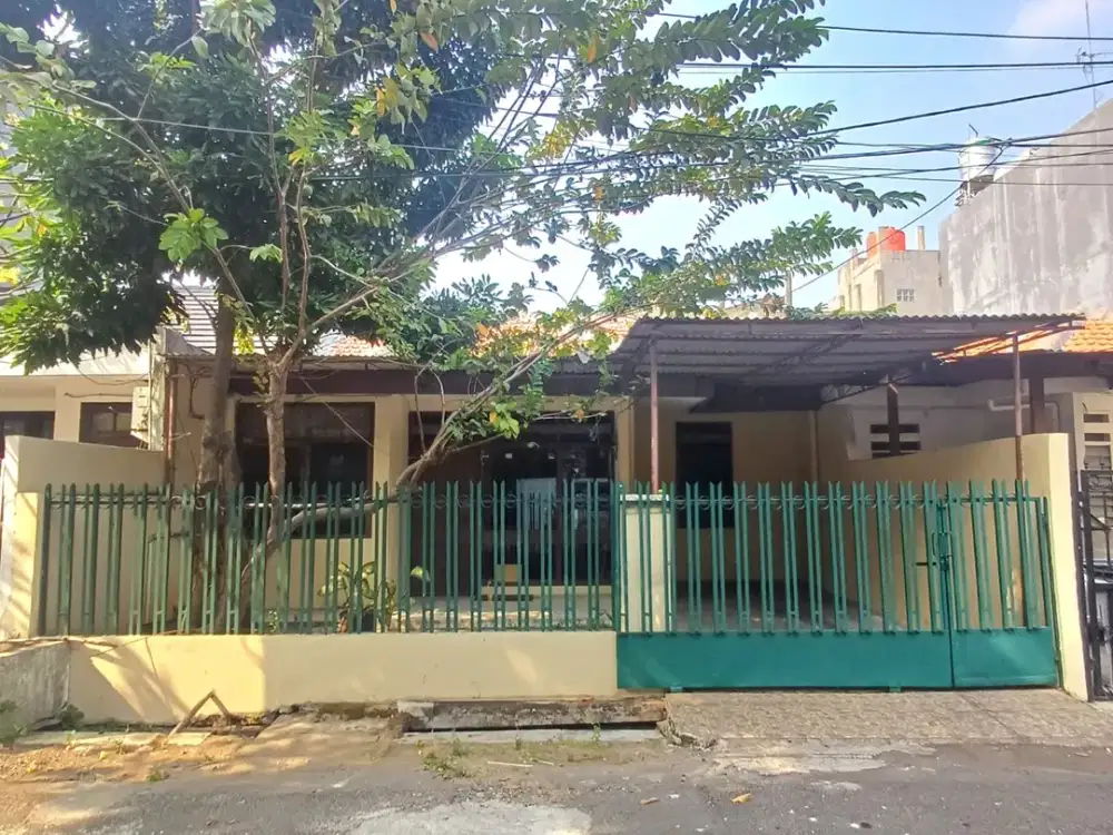 Sewa Cepat Rumah 3BR dan 2 Gudang Siap Huni Taman Aries Meruya Jakarta Barat