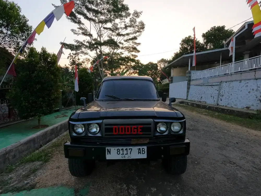 Chevrolet Pick Up Tipe Luv KBD25 - Tahun 1978
