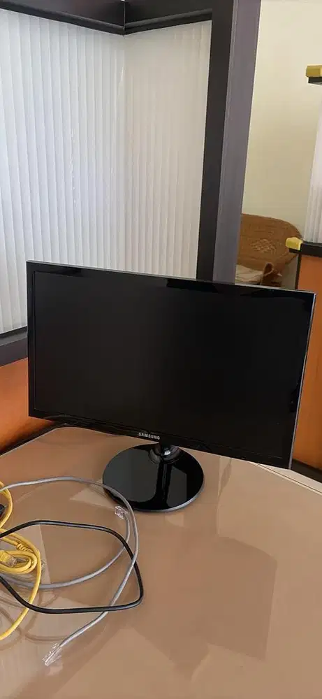 Samsung monitor 19inch