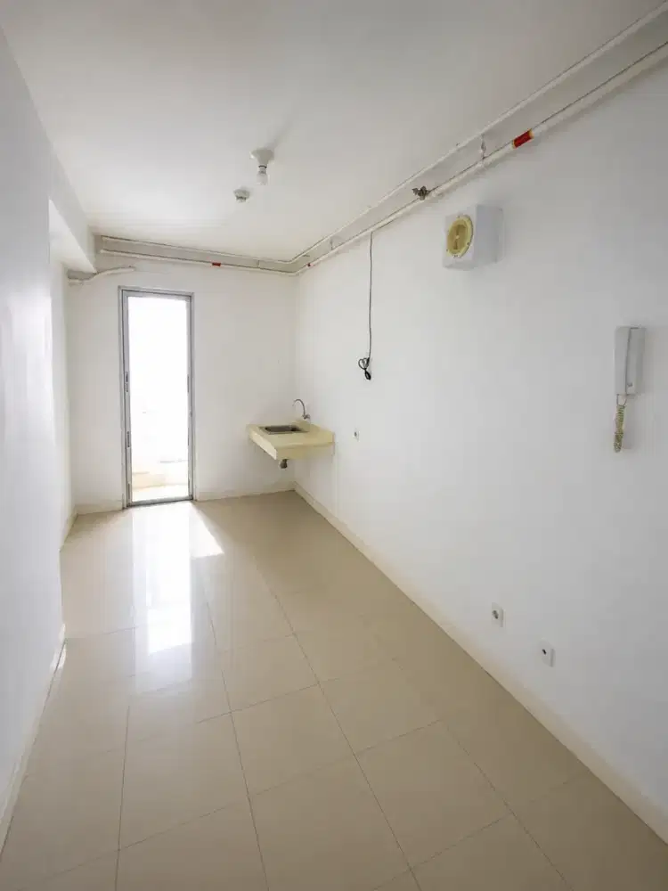 Spesialis 1 Bedroom Un Furnished Apartemen Bassura City Free IPL