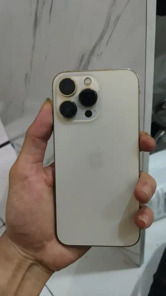 ipiphone 13 pro 128
bh 73%
nominus
sinyal all oprator
hp + charger