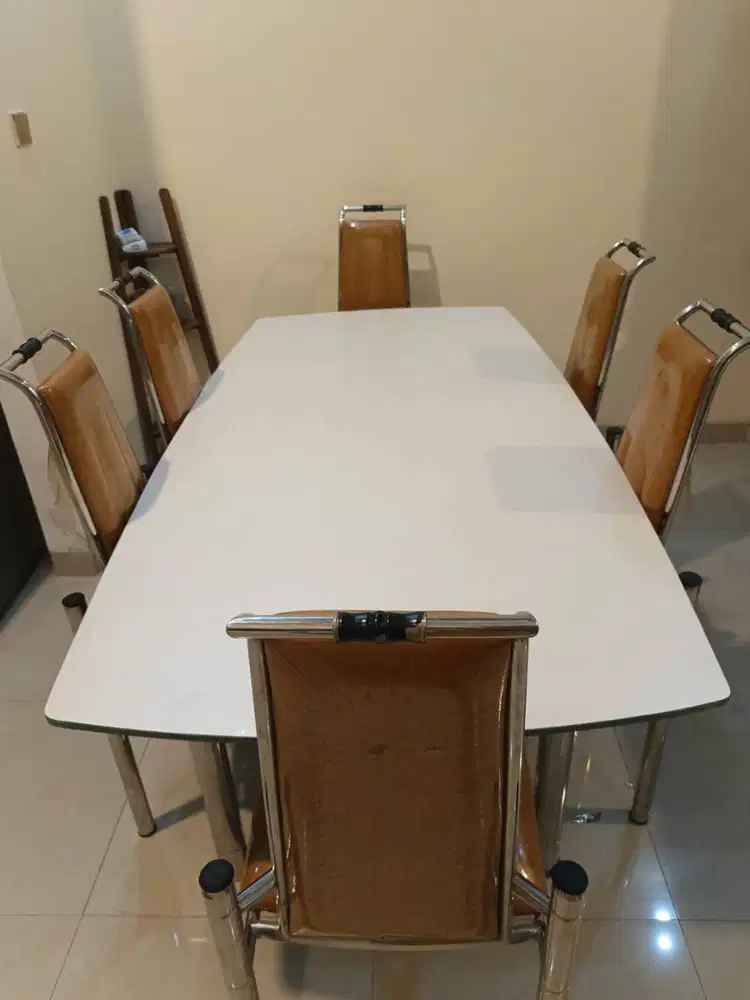 meja makan import 6 kursi