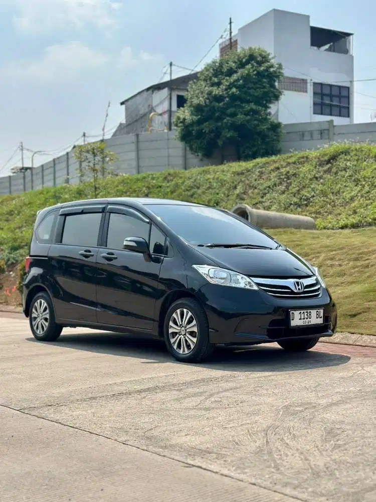 Honda Freed 2013 Bensin