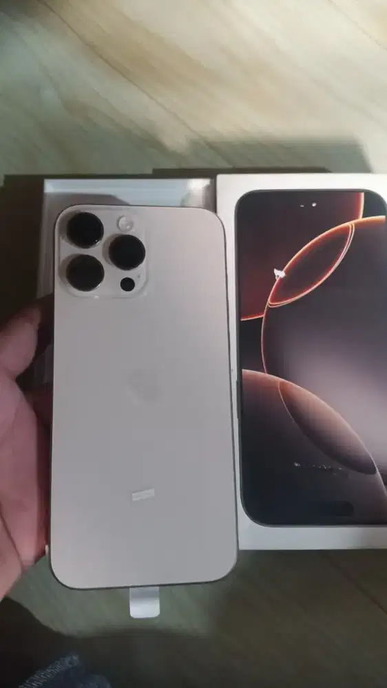 iPhone 16 pro max 256