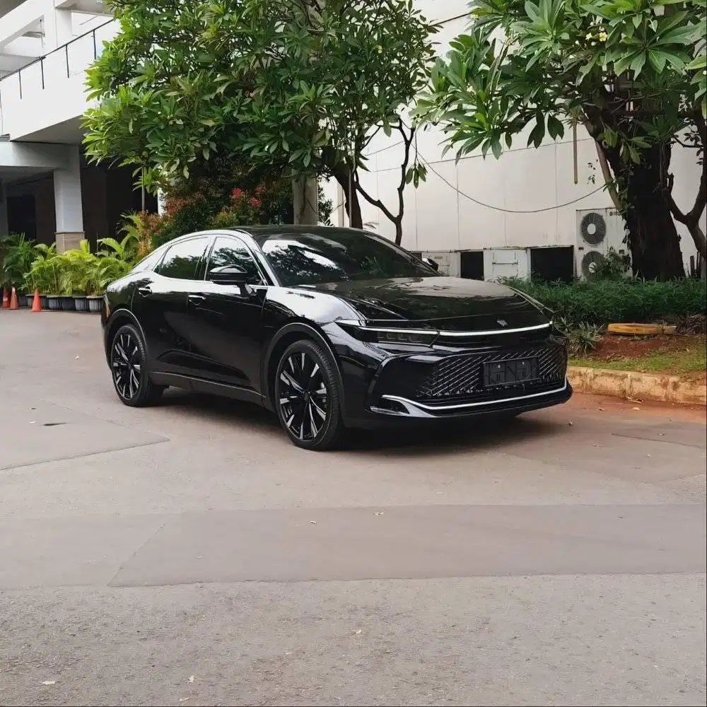 2023 Toyota Crown RS Advancd Crossover Hybrid HEV KM 15000