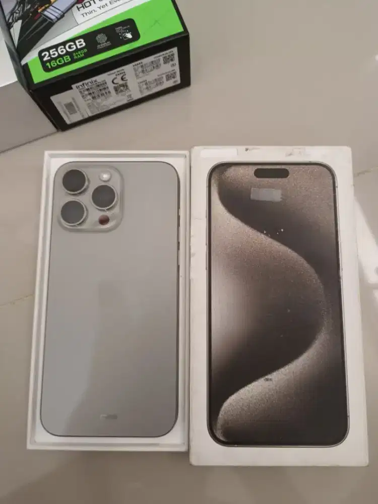 iPhone 15 pro max 256