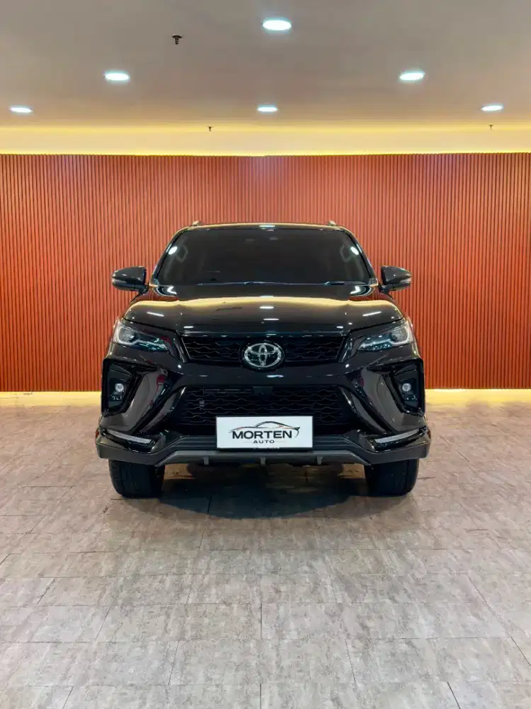 (KM 2rb) Toyota Fortuner Legender 2.8 GR Sport Tss At 2026