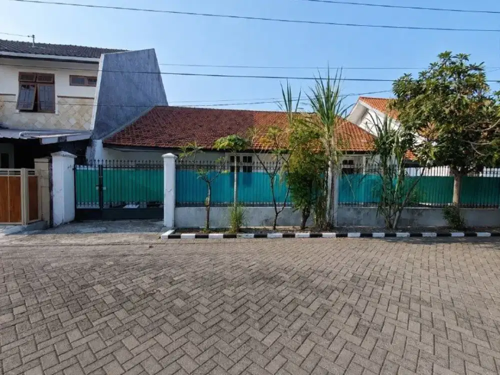 RUMAH HITUNG TANAH 2 JEJER MEDOKAN AYU Hadap Selatan Row Jalan 3 Mobil