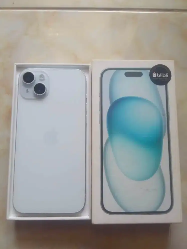 iPhone 15 plus ibox