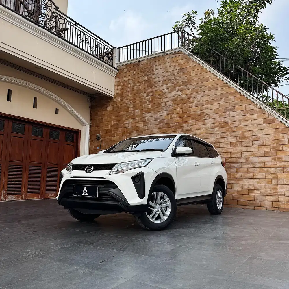 ( Like New ) 2025 Daihatsu Terios 1.5 X A/T