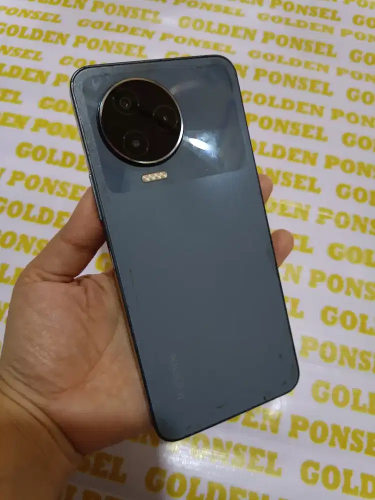 Infinix Note 12-Ram 8+5/256.NFC.ORI.GOLDEN PONSEL