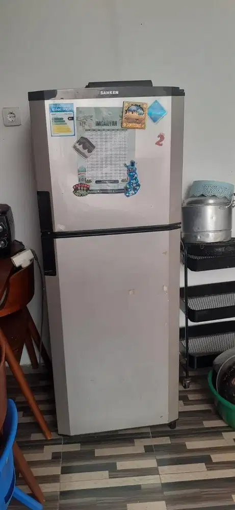 Dijual Kulkas Second Sanken 2 Pintu