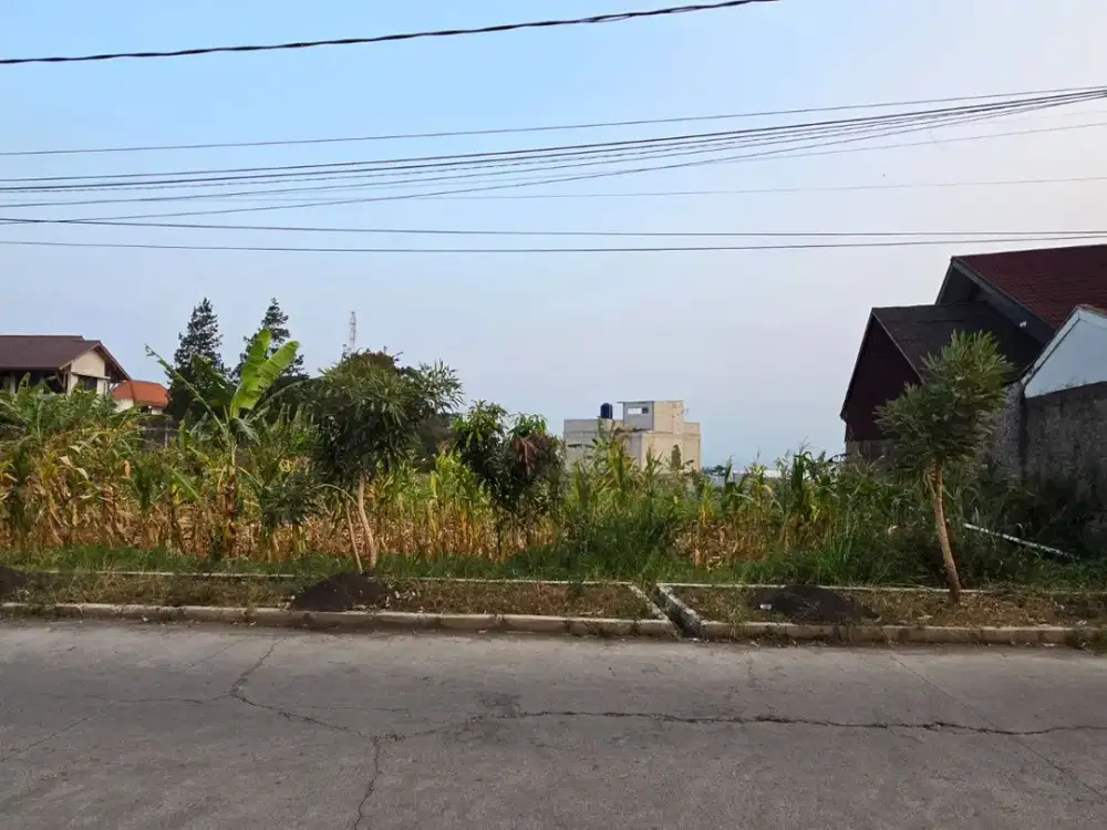 TANAH HOOK Kavling 590 M² — Di CILEUNYI