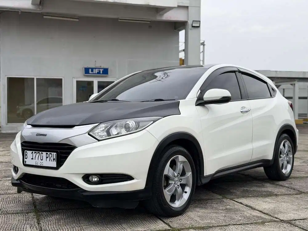 Hrv E 1.5 CVT at 2015
