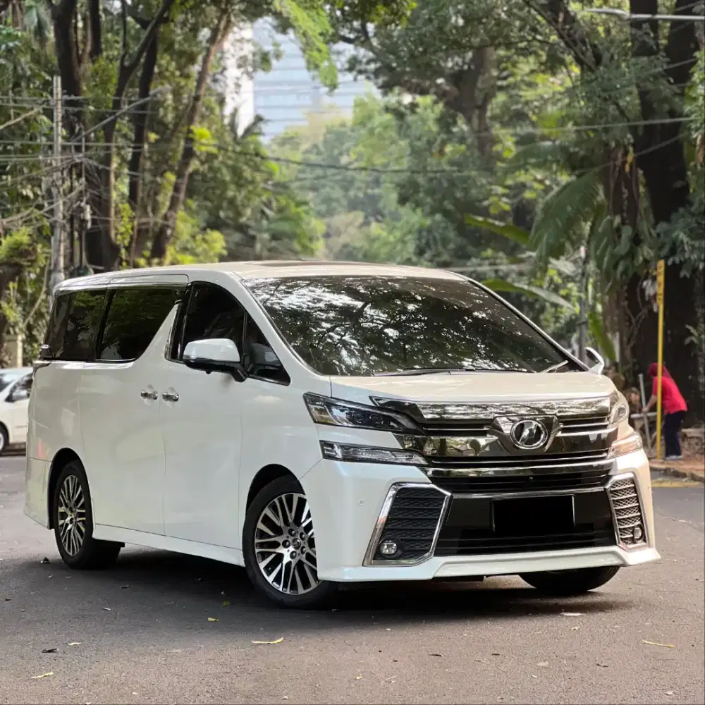 DP 20jt!!! Toyota Vellfire Zg Premium sound 2015